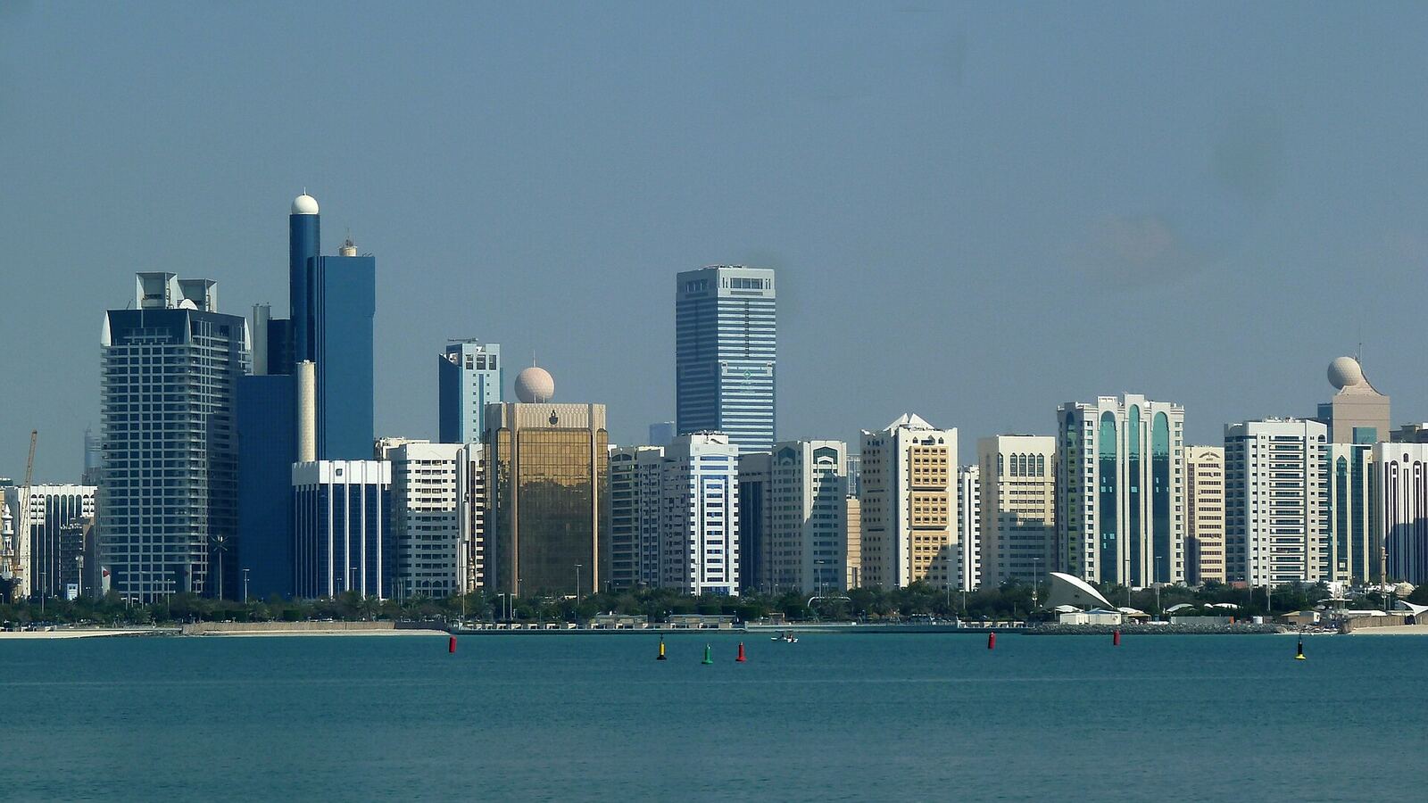 Abu Dhabi — الإمارات